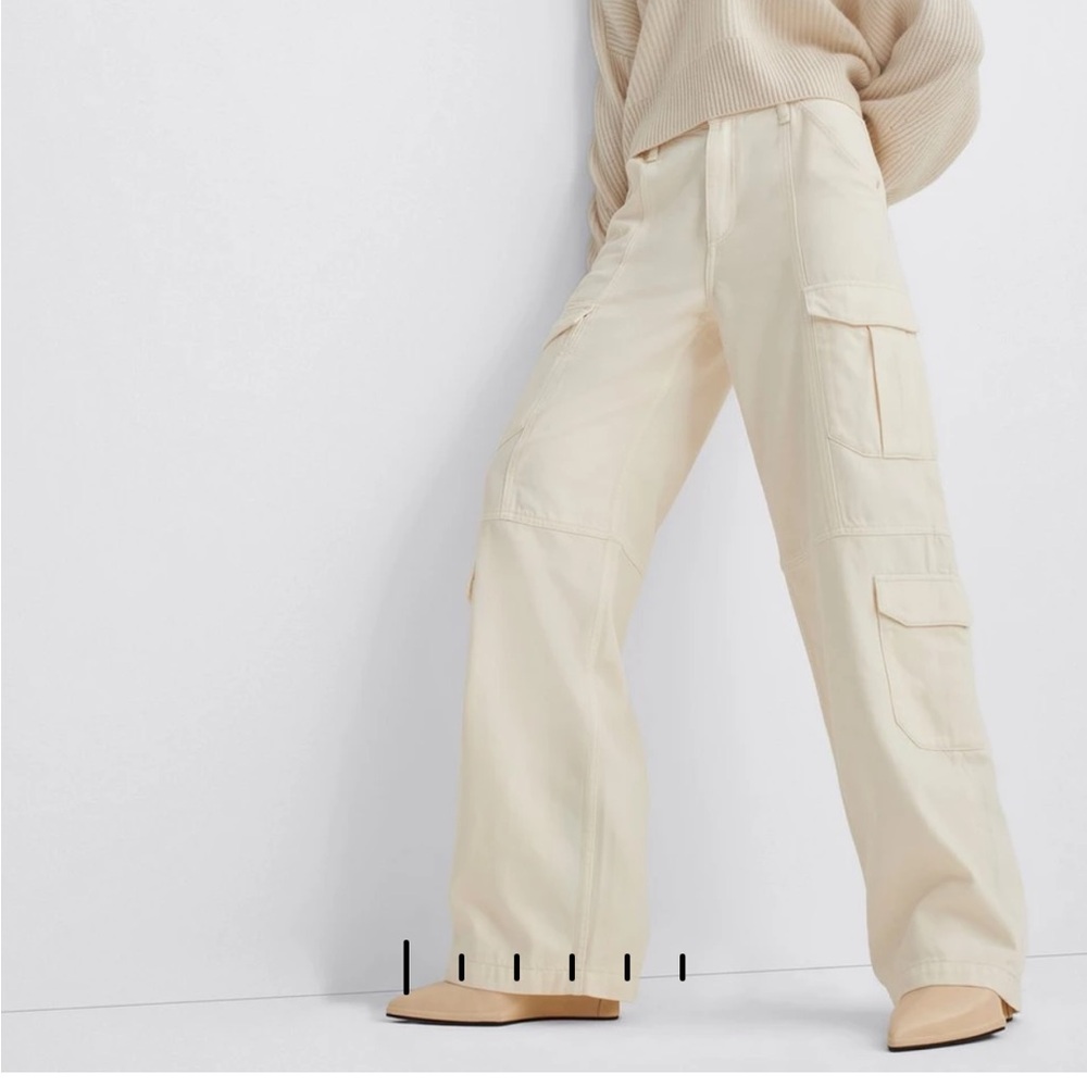 NWT Rag&Bone Featherweight Cailyn Cargo in Ecru. Spring 24 collection.